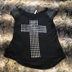 Black top 🖤